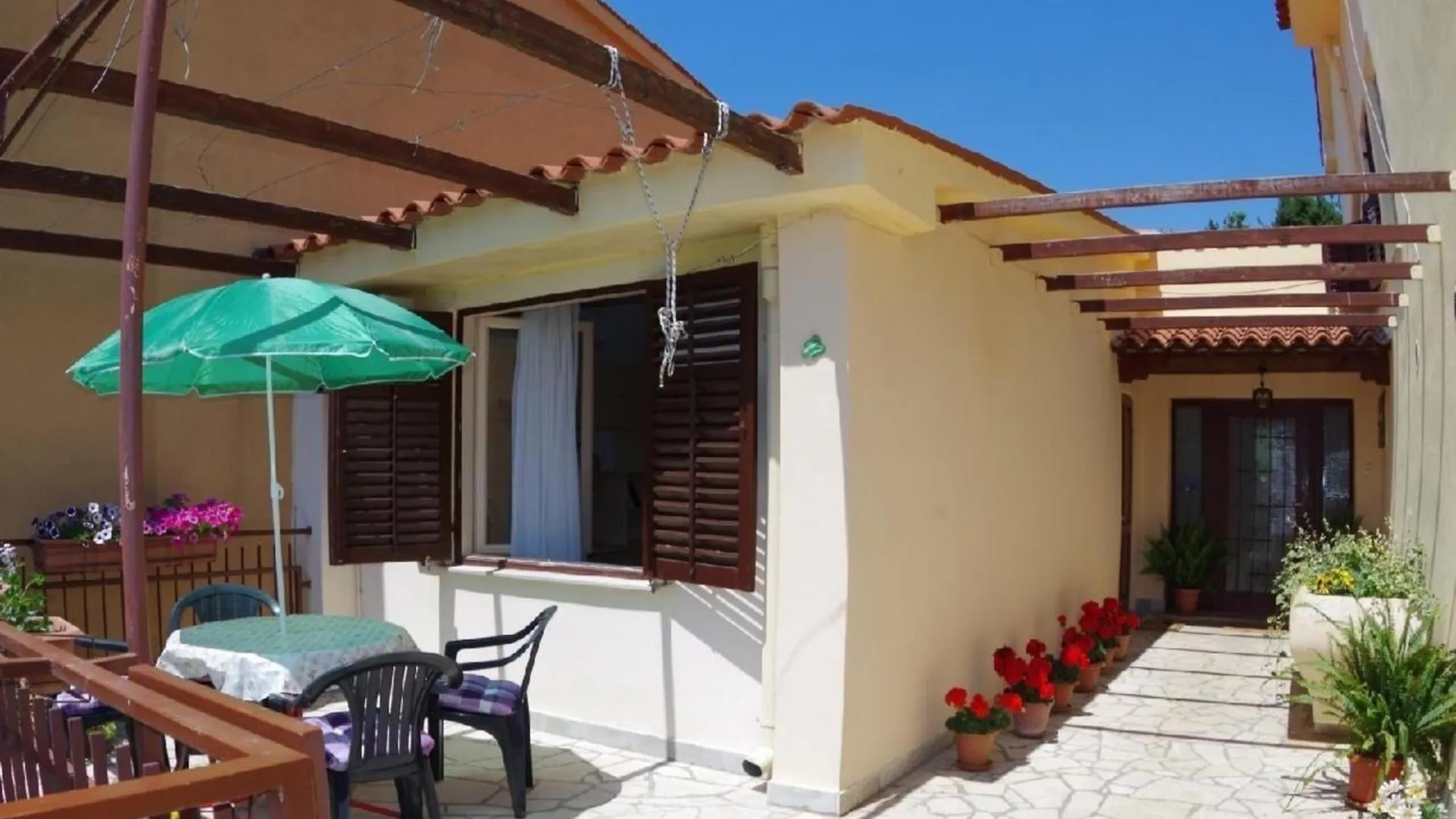 Tolles Appartement In Pjescana Uvala Mit Garten Und Strand In Der Naehe 0*,  Croatia